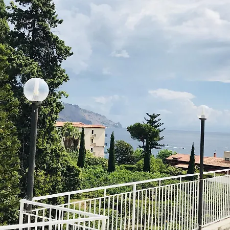 Hotell Santuzza Taormina